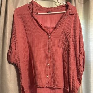 Women's Pink Button-Up Top